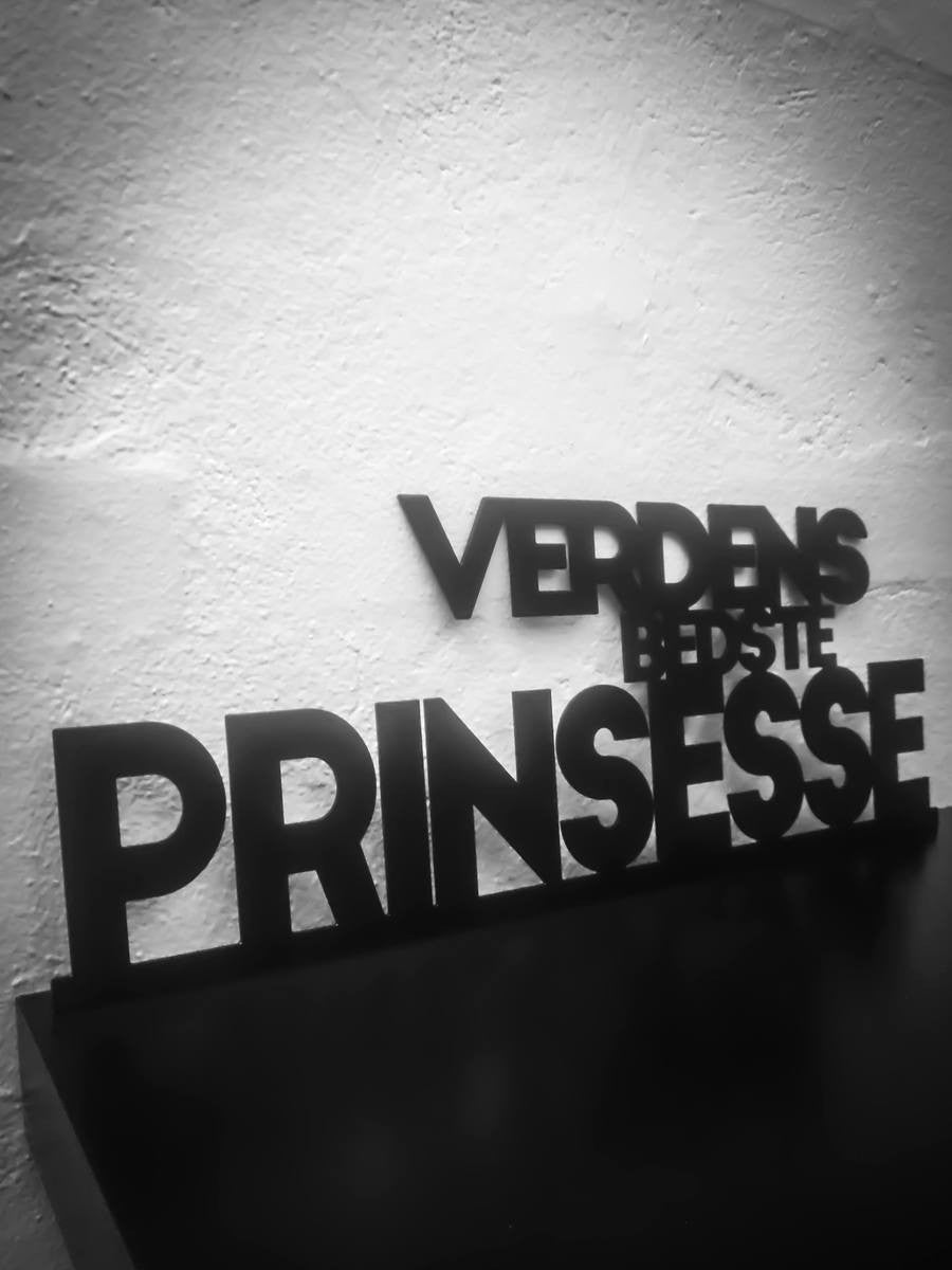 Verdens bedste prinsesse - Sortlakeret 45x17cm