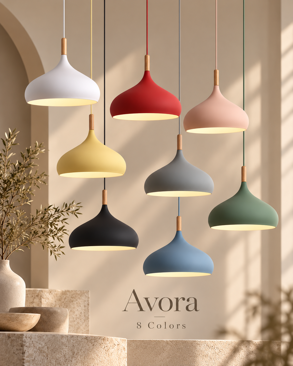 Avora pendellamper i aluminium med elegante, dråbeformede skærme og trædetaljer. Vist i otte farver: hvid, rød, rosa, gul, grå, grøn, sort og blå.