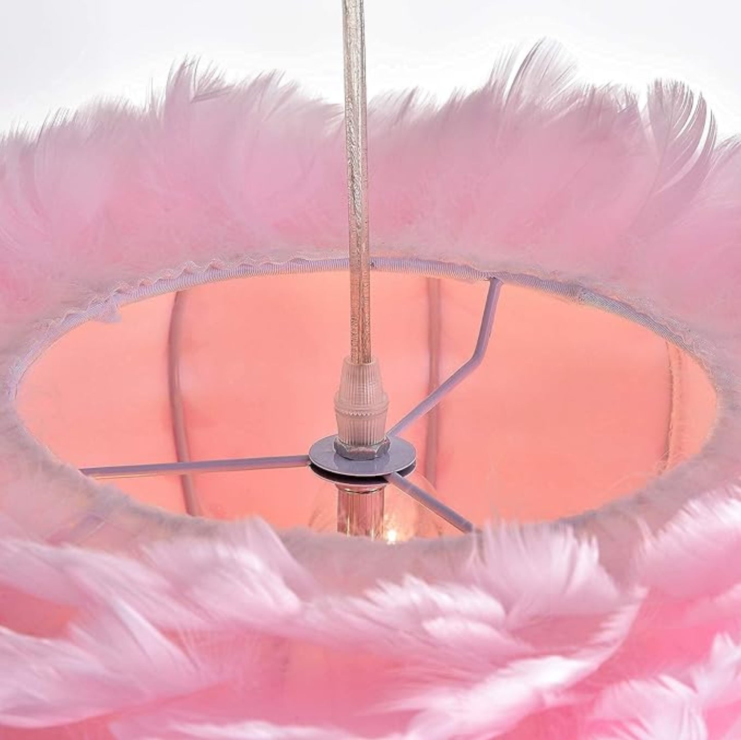 Detalje af Lufira Pink lampens indvendige konstruktion