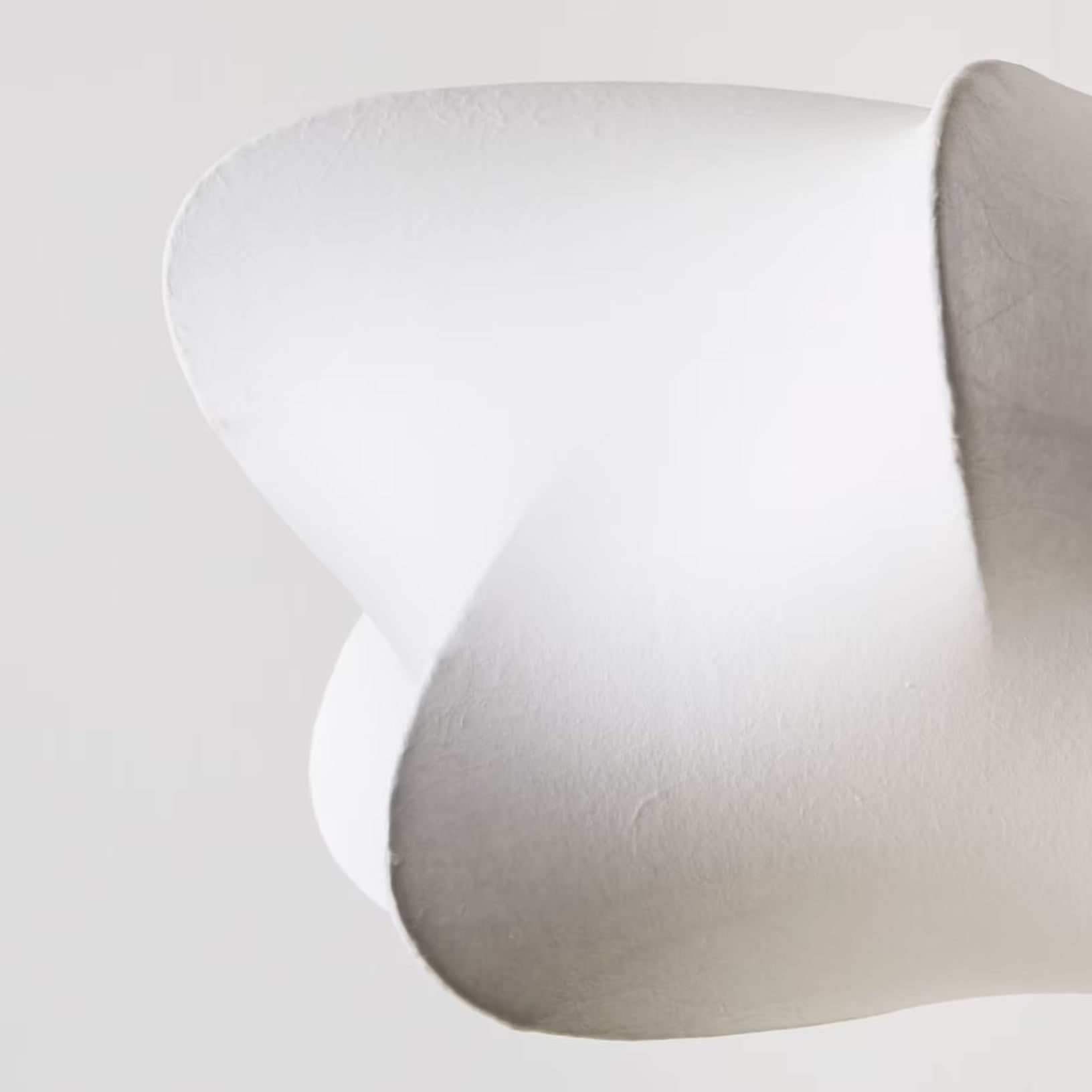 Detalje af SkySilk pendellampe i silkepolymer