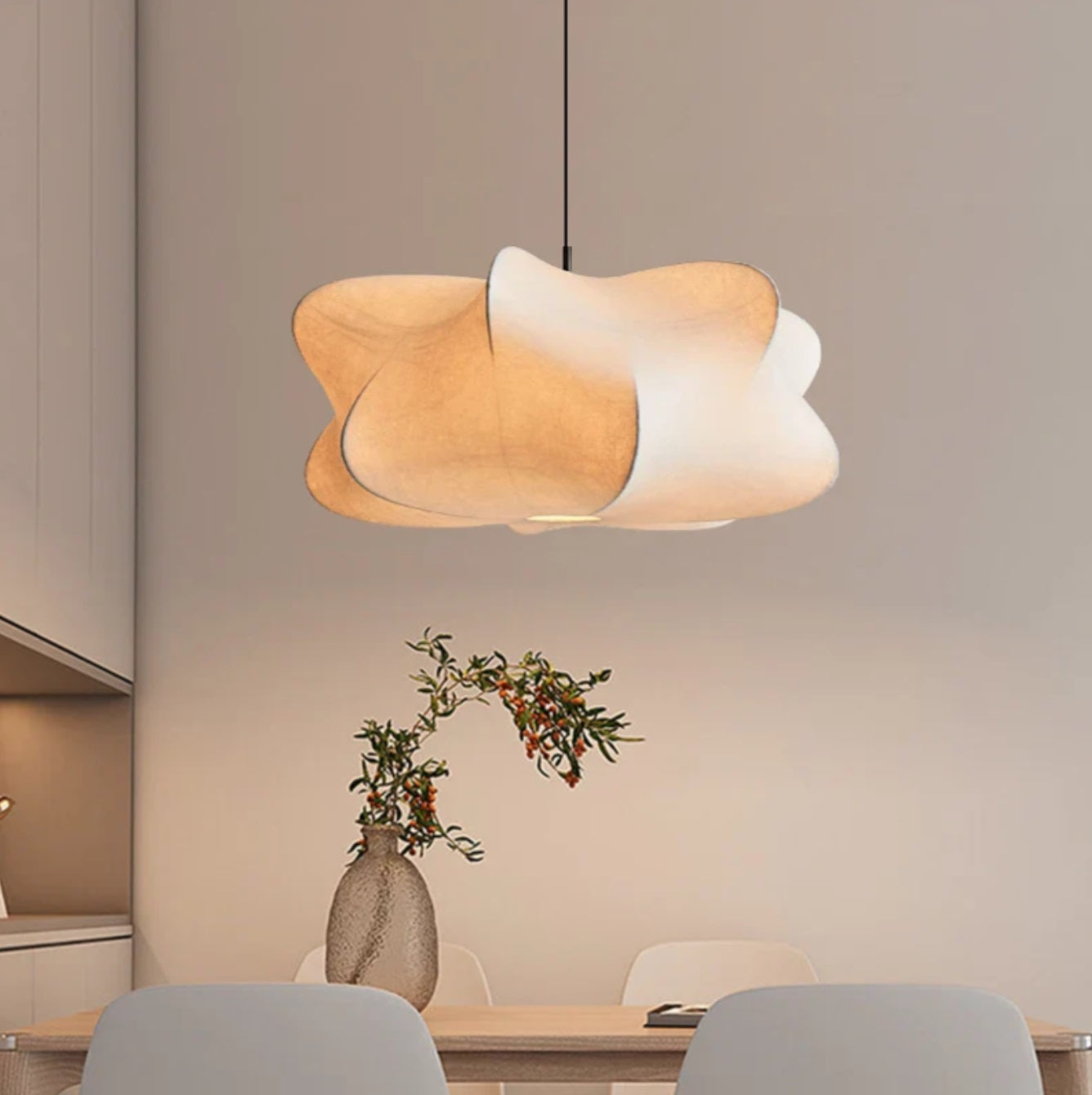 SkySilk pendellampe med blødt og behageligt lys