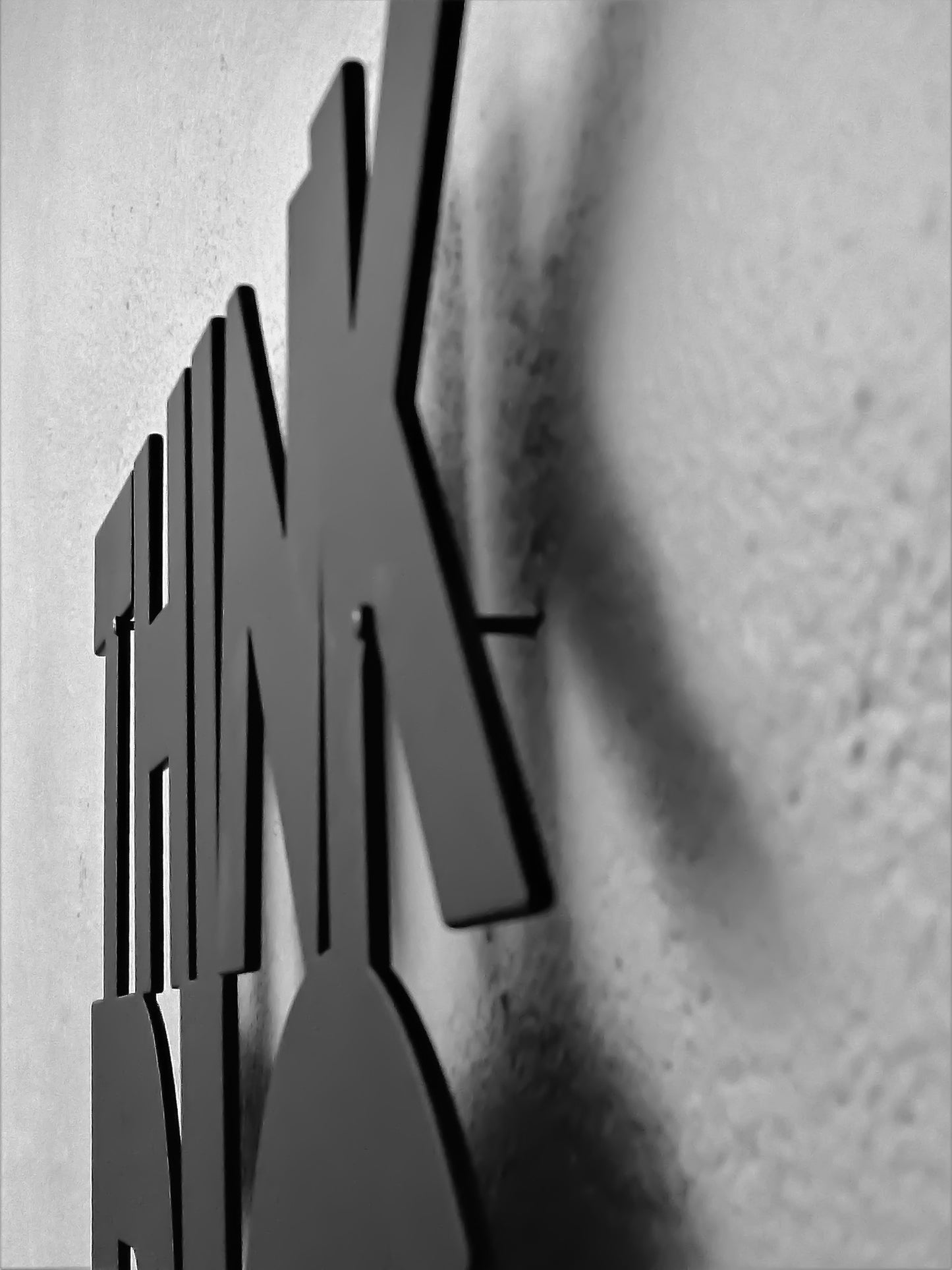 When words fail music speaks - Black lacquered